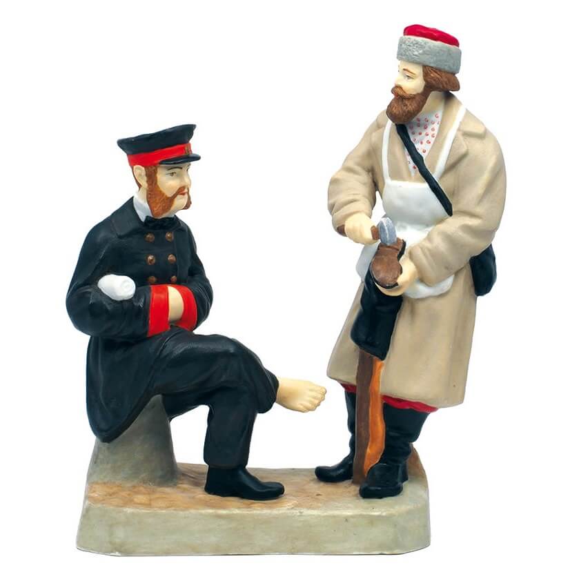 Дореволюционные фарфоровые статуэтки